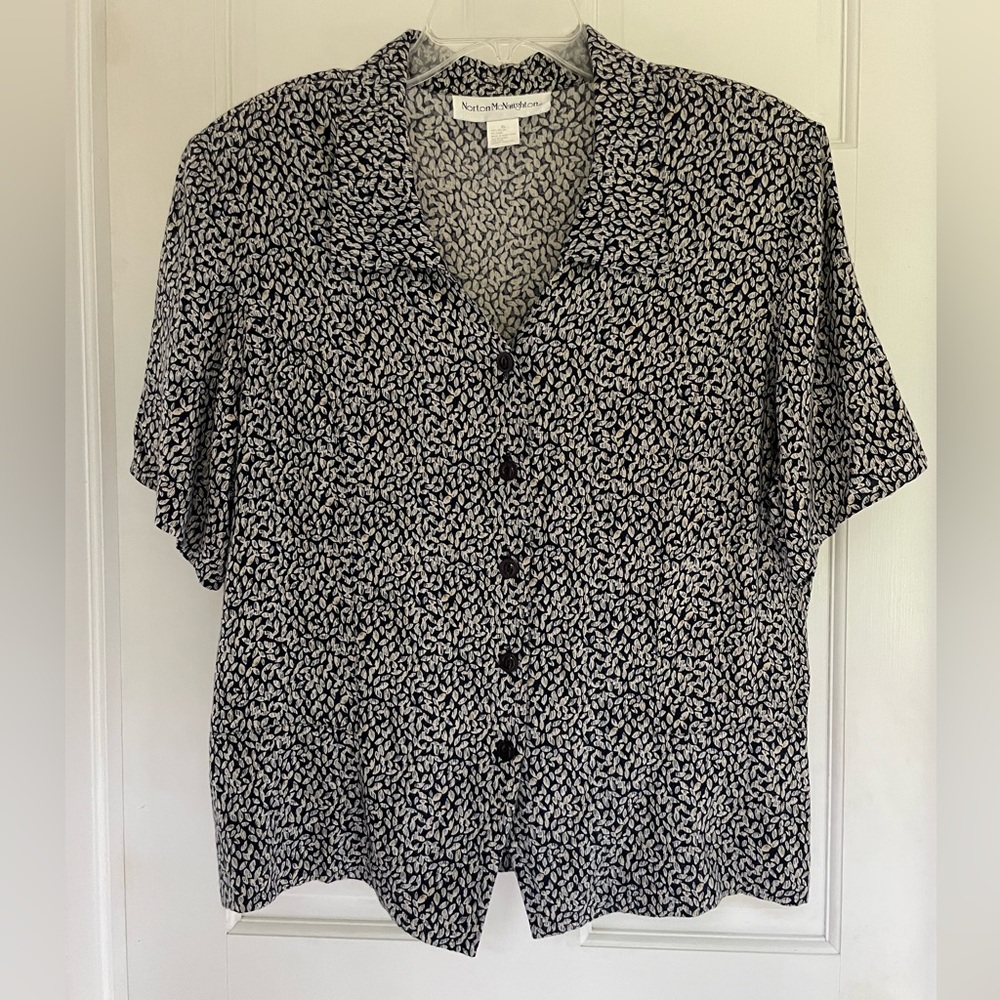 Norton McNaughton Black and White Button Down Shirt